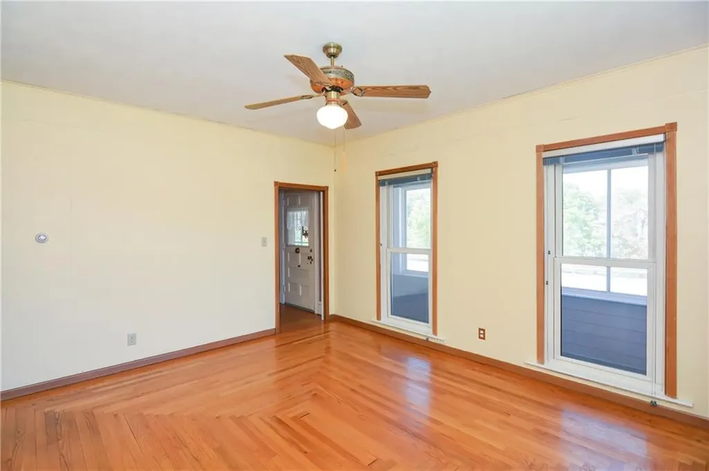24 Walker Street Lincoln RI 02865