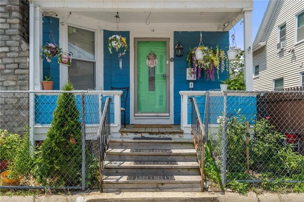 18 Frederick Street Providence RI 02908