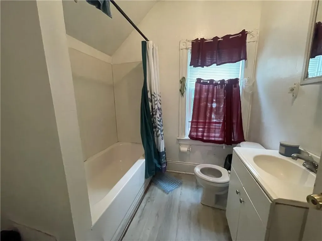 340 Orms Street Providence RI 02908