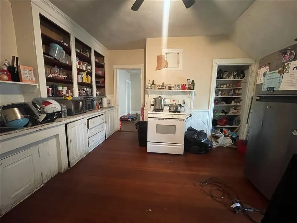 340 Orms Street Providence RI 02908
