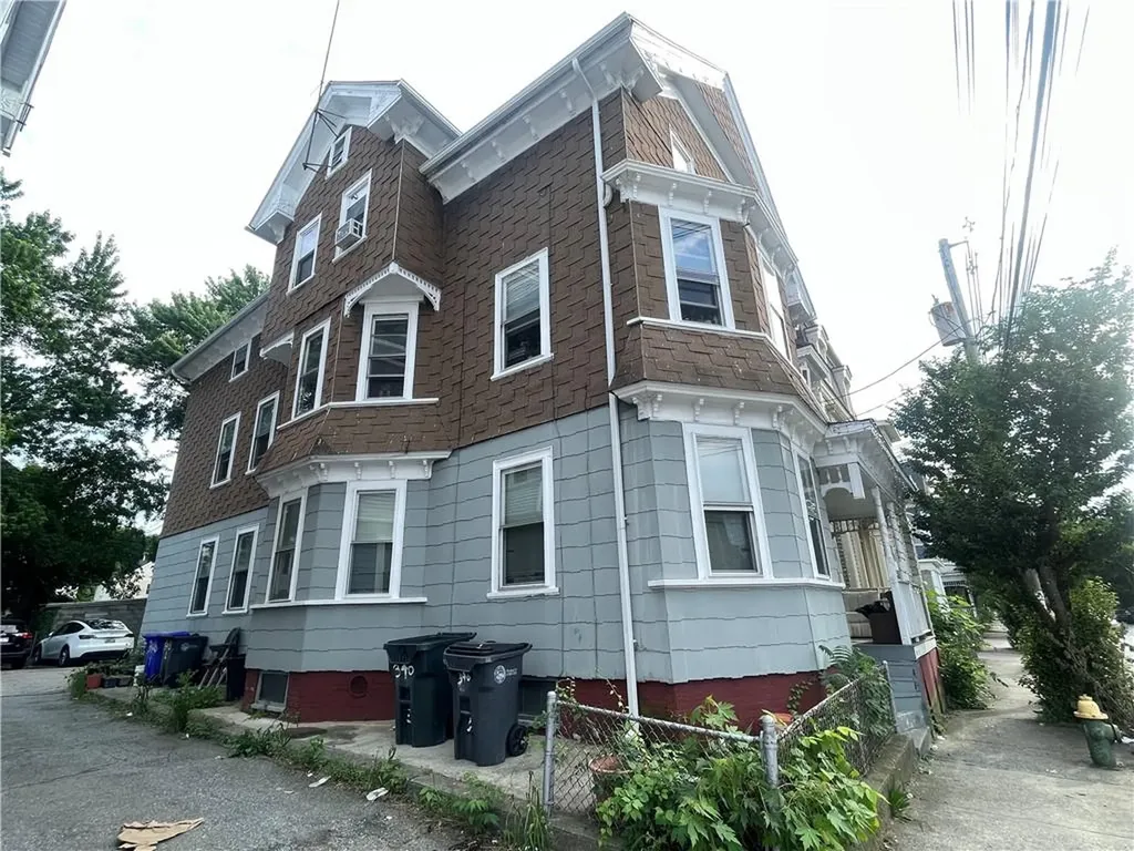 340 Orms Street Providence RI 02908