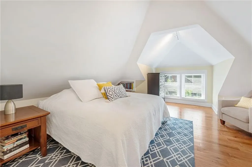 17 Lillis Avenue Barrington RI 02806
