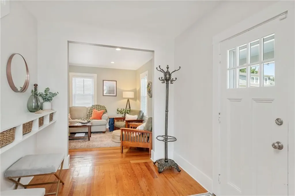 17 Lillis Avenue Barrington RI 02806