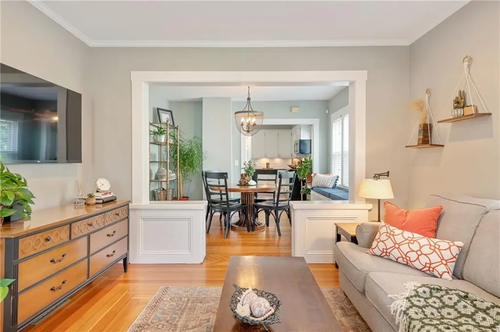 17 Lillis Avenue Barrington RI 02806