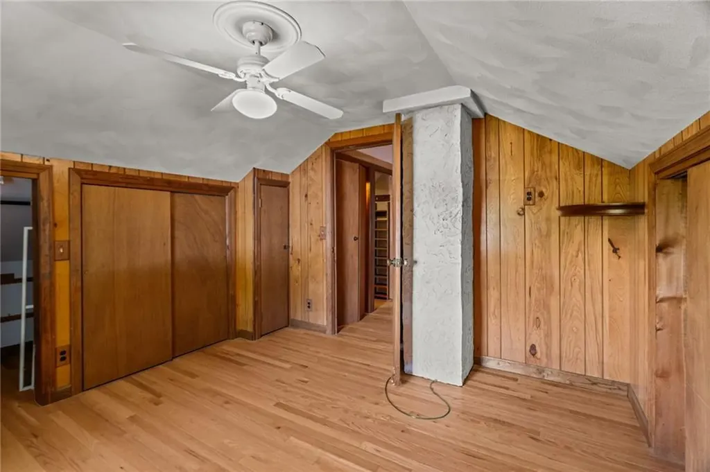 16 Laurel Lane Warren RI 02885