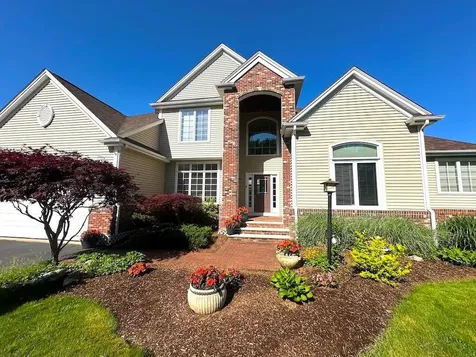 287 Bay Road Easton MA 02356