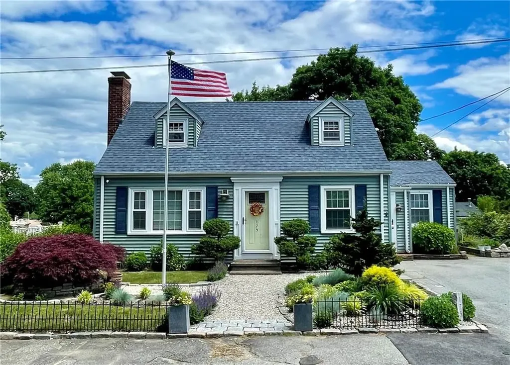 173 Ann Street Cumberland RI 02864
