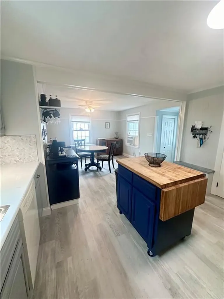 173 Ann Street Cumberland RI 02864