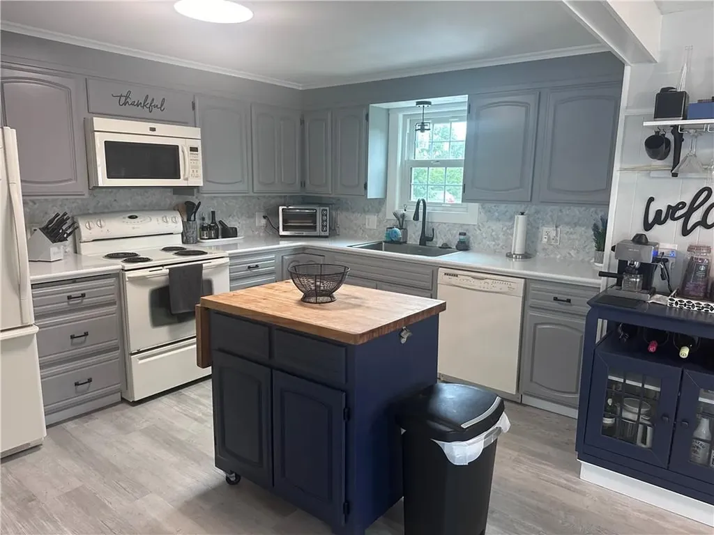 173 Ann Street Cumberland RI 02864
