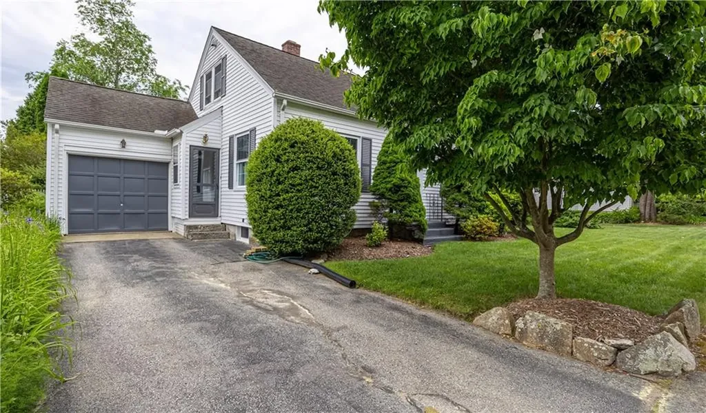 4 Diana Avenue Smithfield RI 02917