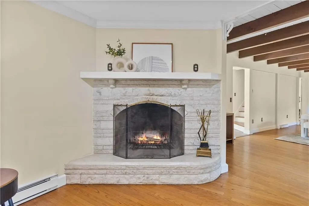 7 Fairview Circle Barrington RI 02806