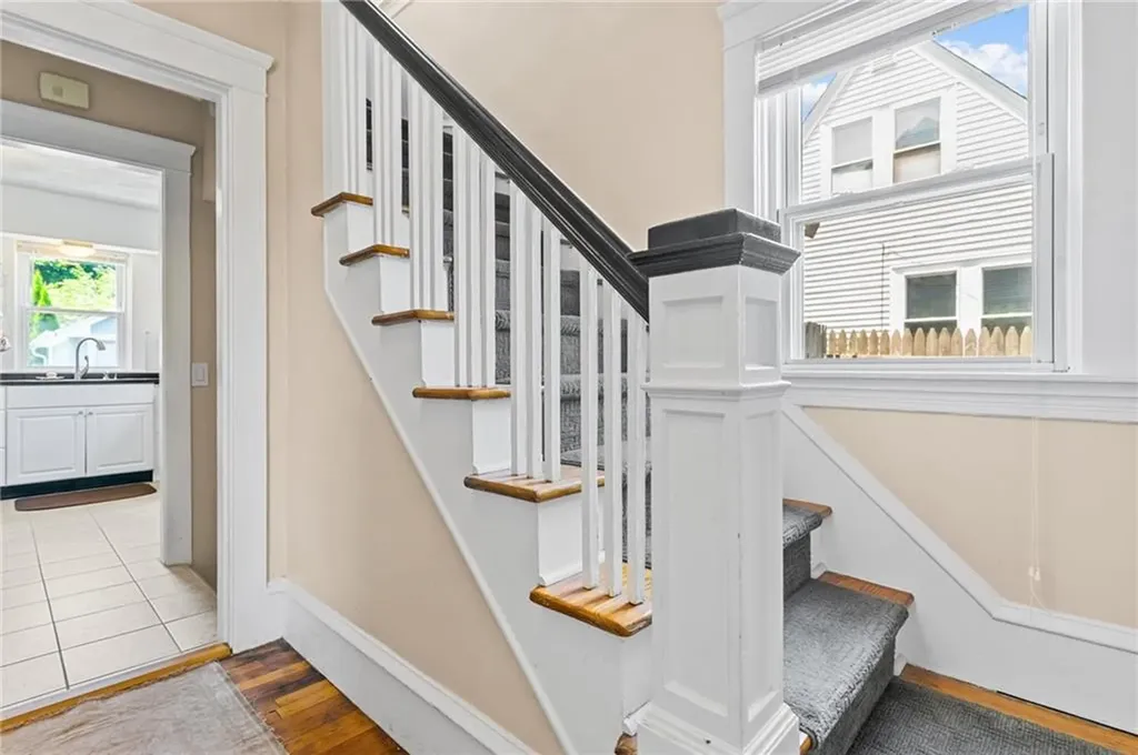 391 Norwood Avenue Warwick RI 02888