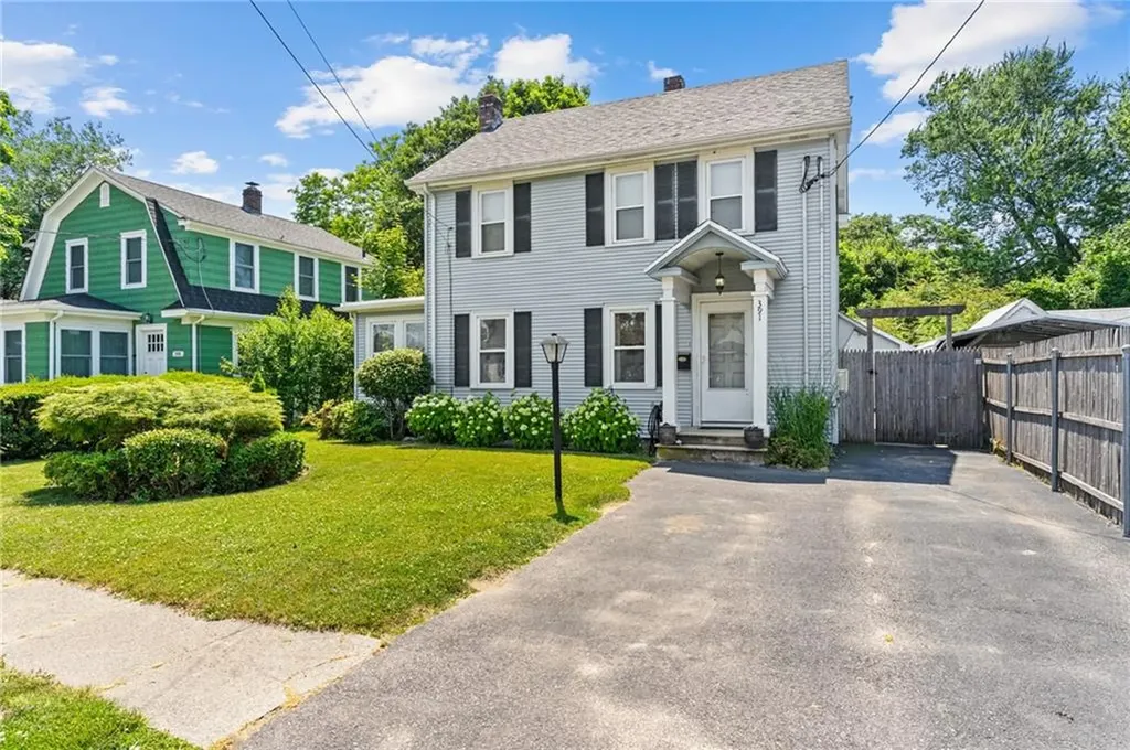 391 Norwood Avenue Warwick RI 02888