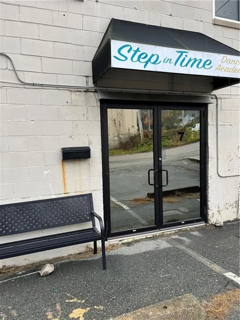 113 Tiogue Avenue Coventry RI 02816