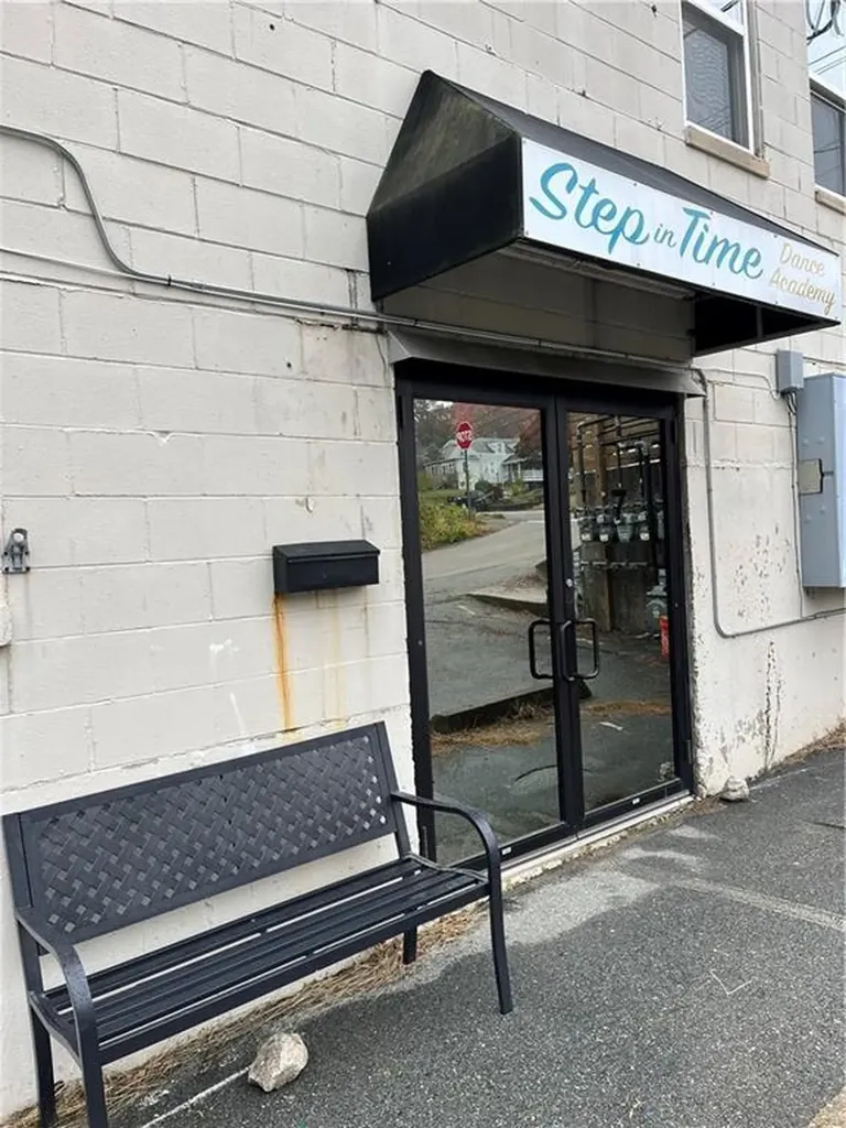 113 Tiogue Avenue Coventry RI 02816