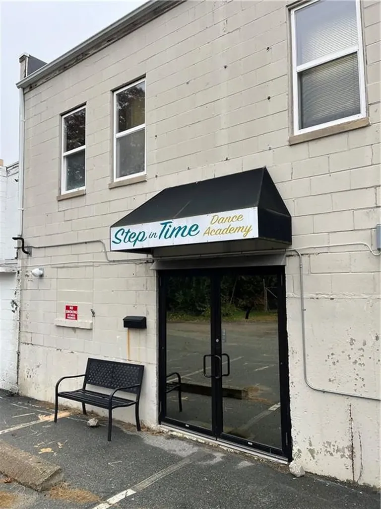 113 Tiogue Avenue Coventry RI 02816