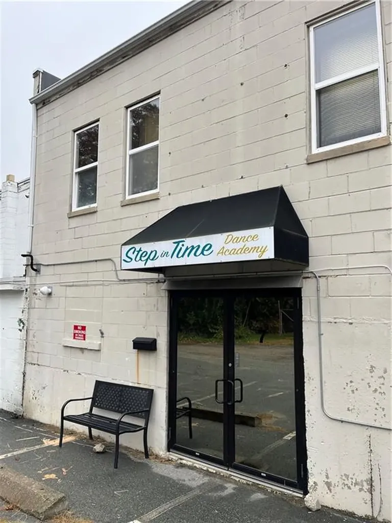 113 Tiogue Avenue Coventry RI 02816