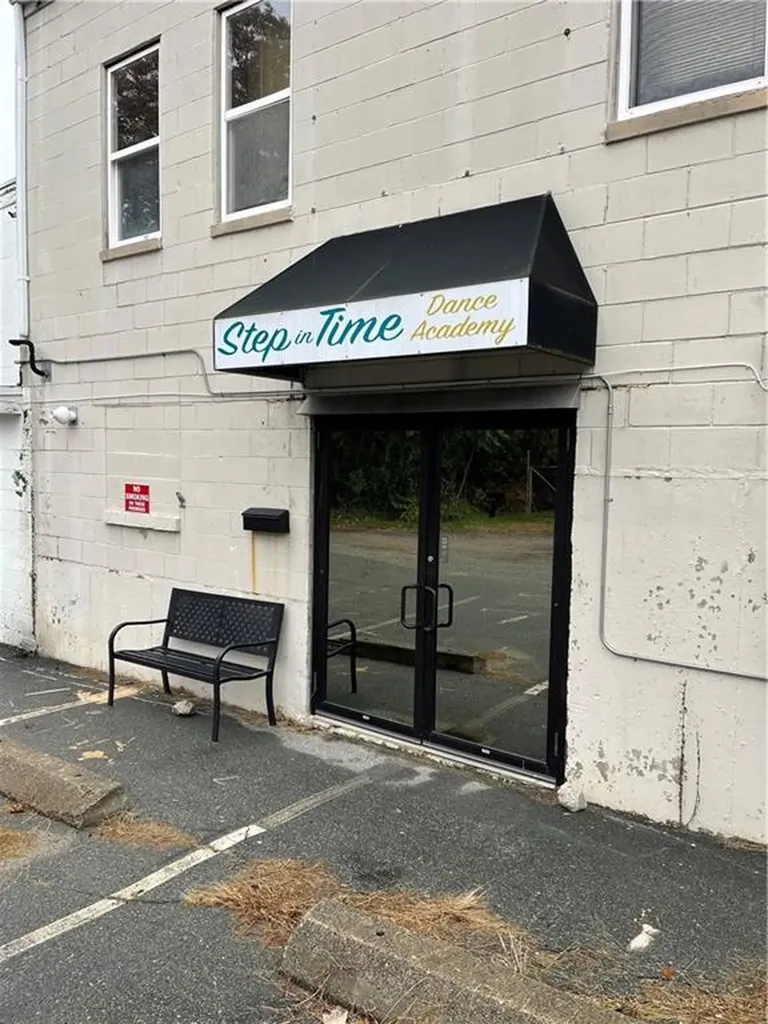 113 Tiogue Avenue Coventry RI 02816