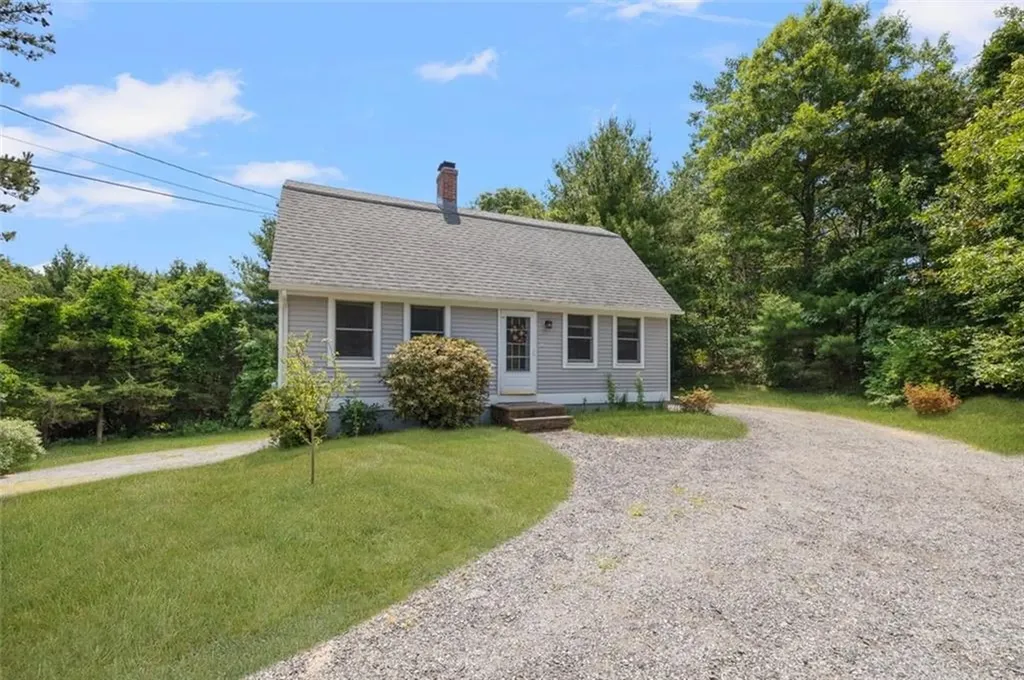 131 Old Shannock Road Charlestown RI 02813