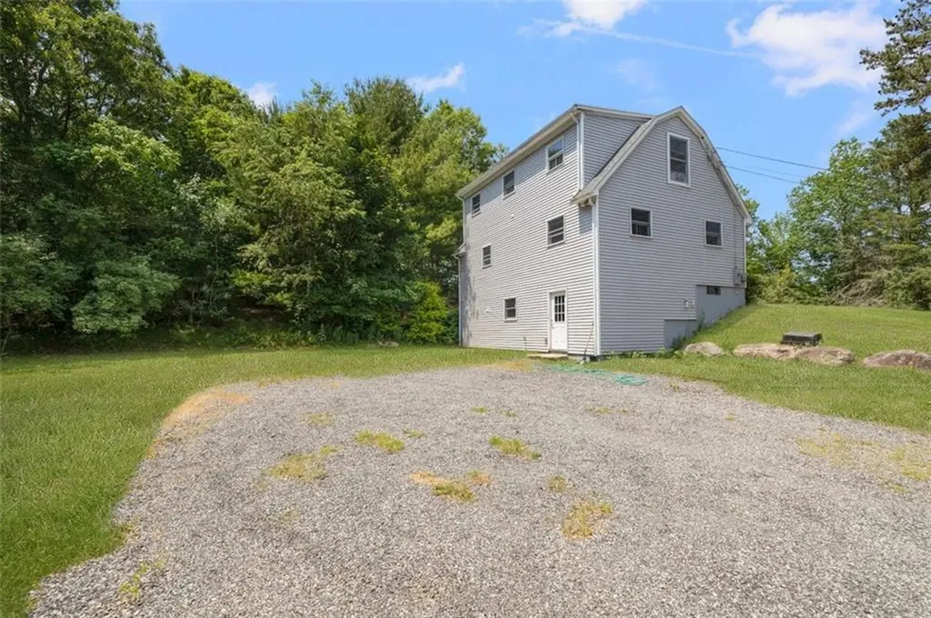 131 Old Shannock Road Charlestown RI 02813