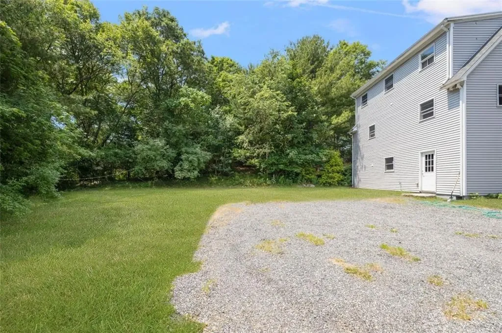 131 Old Shannock Road Charlestown RI 02813