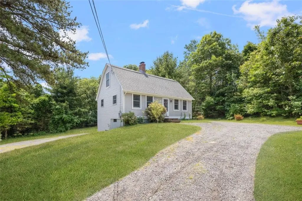 131 Old Shannock Road Charlestown RI 02813