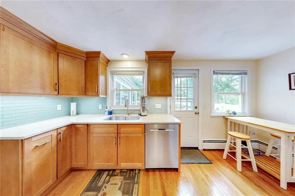 152 Sagamore Road Cranston RI 02920