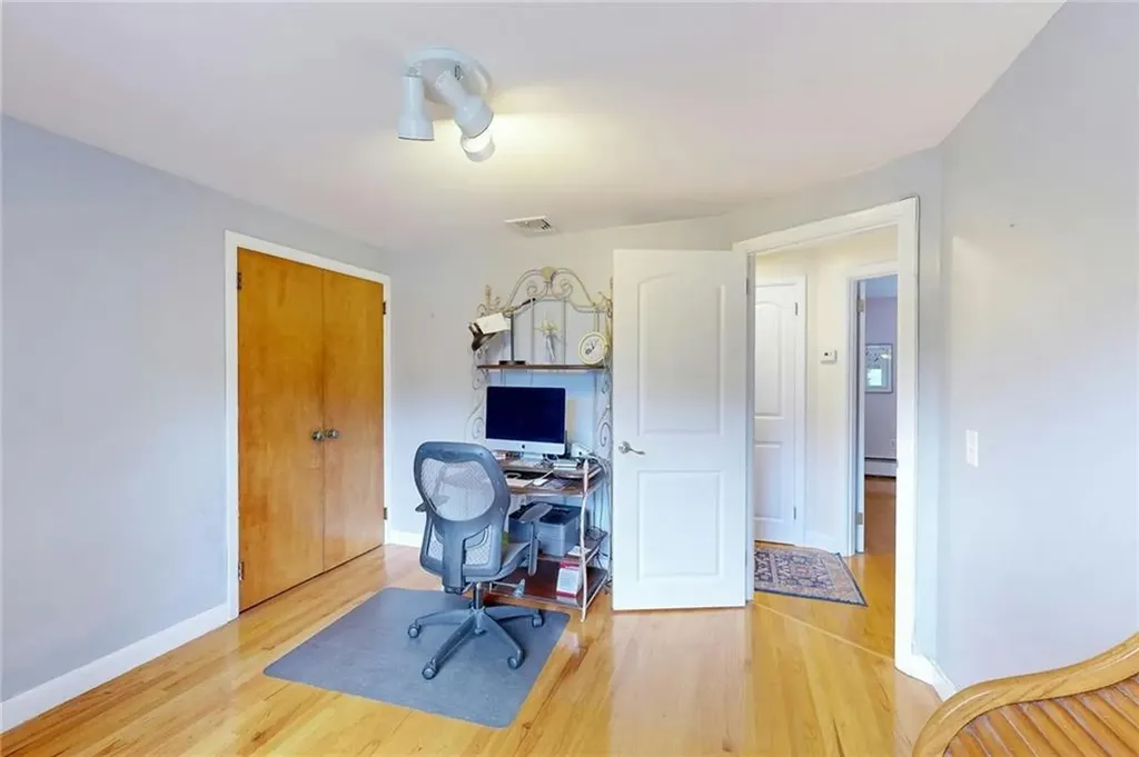 152 Sagamore Road Cranston RI 02920