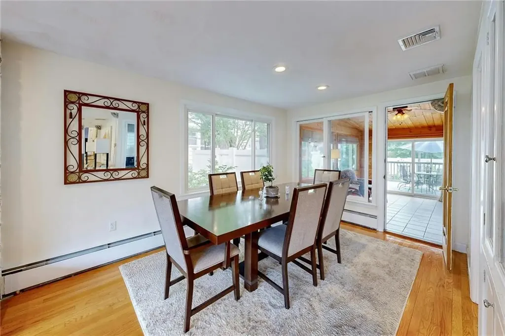 152 Sagamore Road Cranston RI 02920
