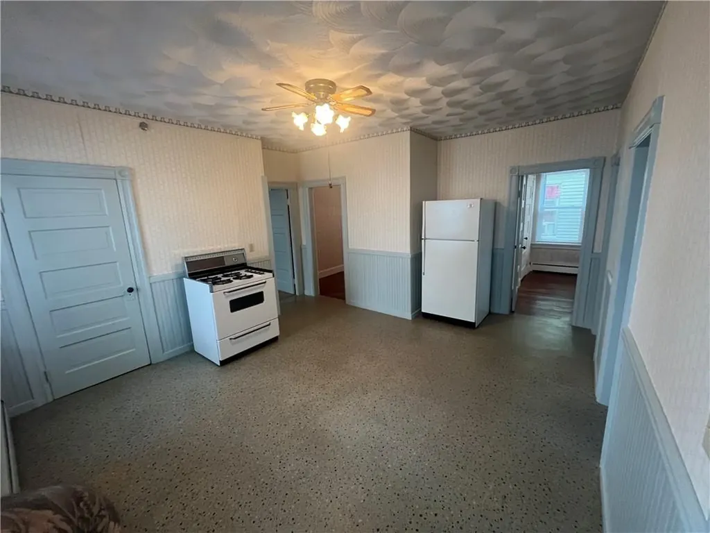 72 Chaplin Street Pawtucket RI 02861