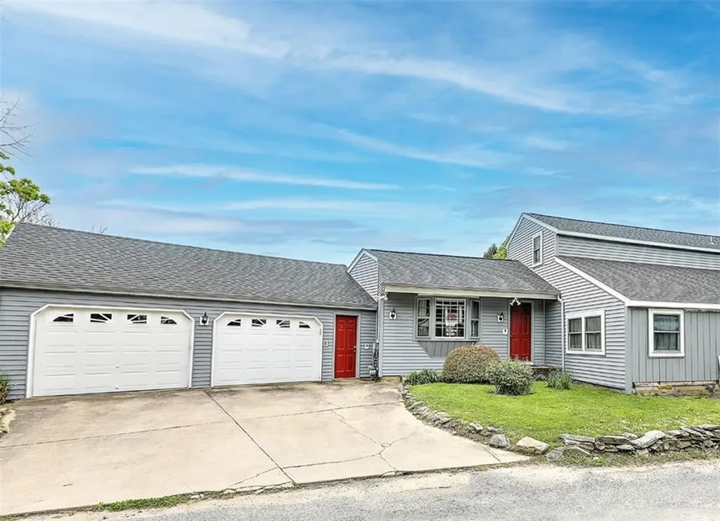 25 Mitchell Avenue South Kingstown RI 02879