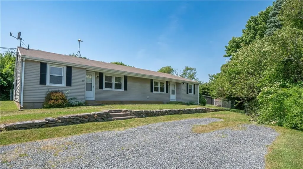 56 58 Ethel Drive Portsmouth RI 02871