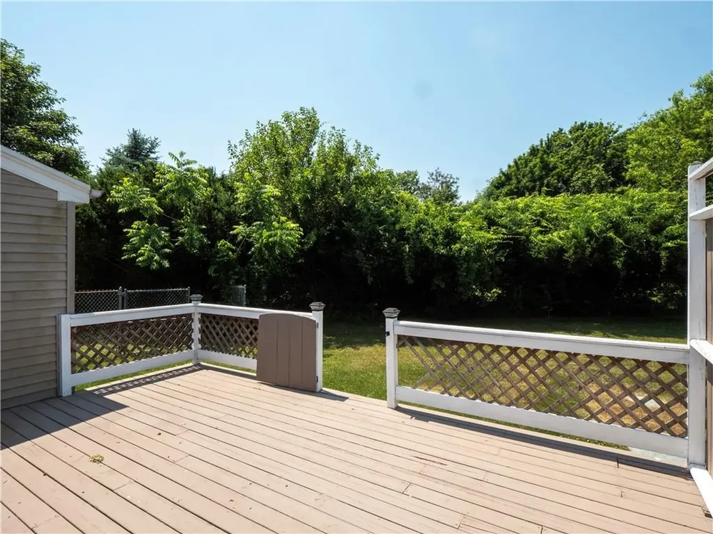 56 58 Ethel Drive Portsmouth RI 02871