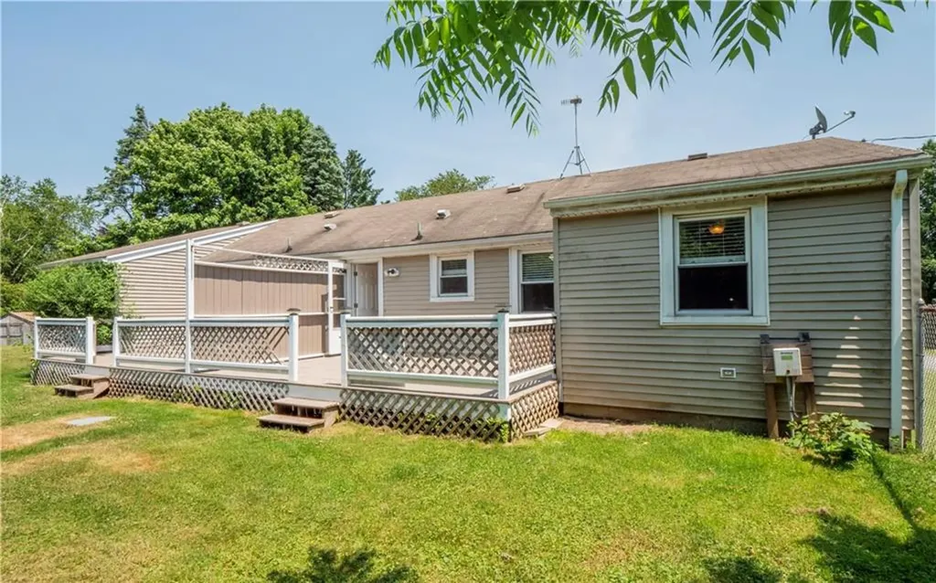 56 58 Ethel Drive Portsmouth RI 02871