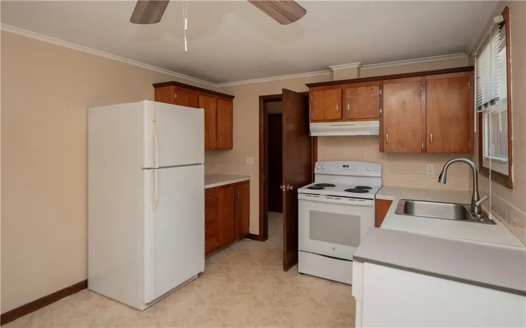 56 58 Ethel Drive Portsmouth RI 02871