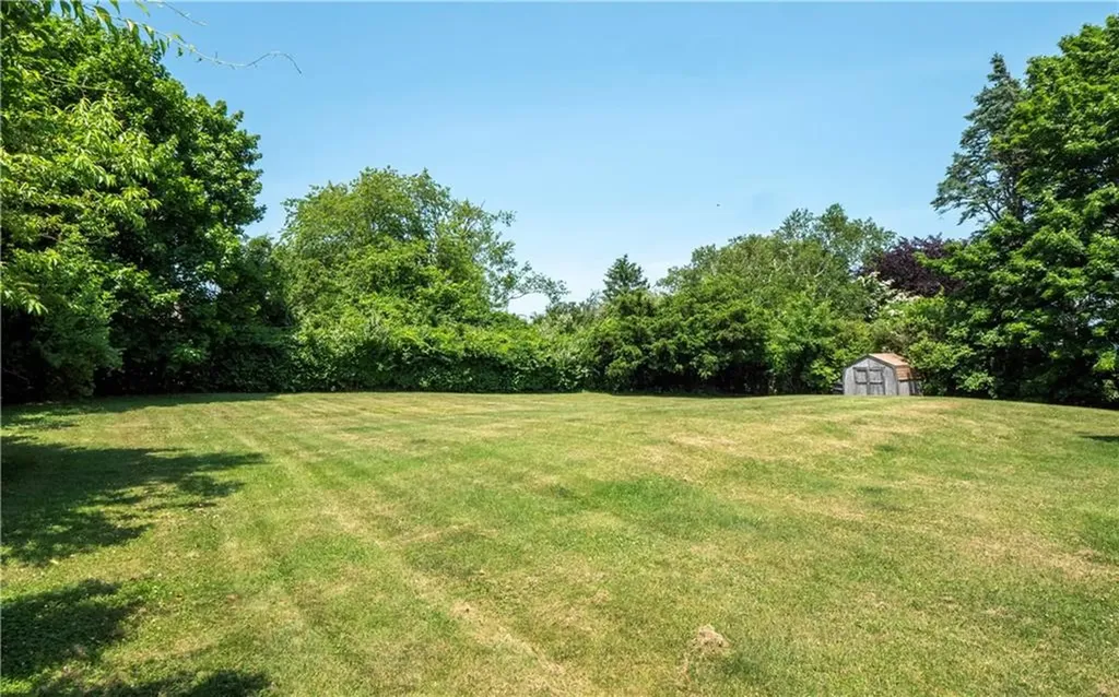 56 58 Ethel Drive Portsmouth RI 02871