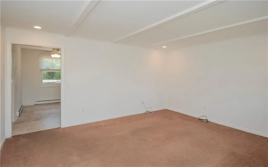 56 58 Ethel Drive Portsmouth RI 02871