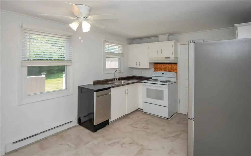 56 58 Ethel Drive Portsmouth RI 02871