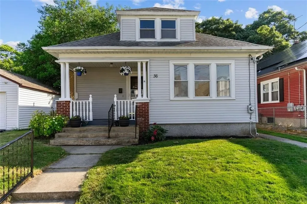 36 Ivanhoe Street Cranston RI 02910