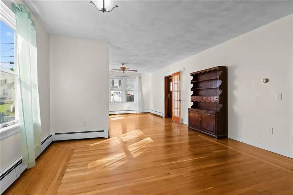36 Ivanhoe Street Cranston RI 02910