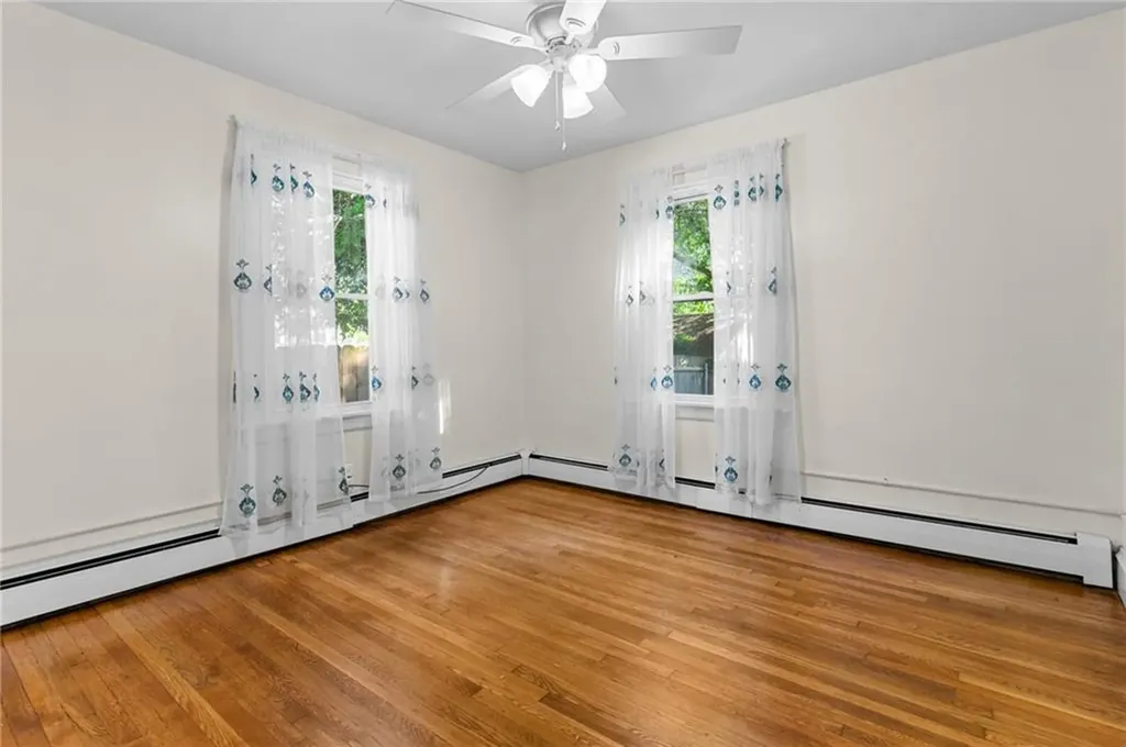 36 Ivanhoe Street Cranston RI 02910