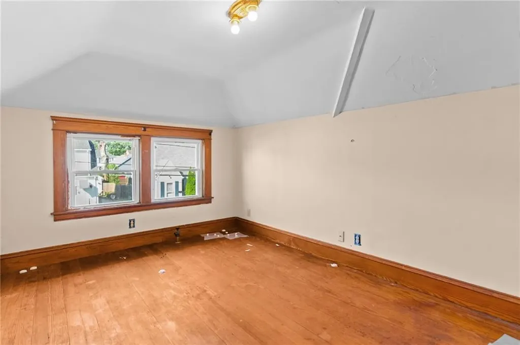 36 Ivanhoe Street Cranston RI 02910