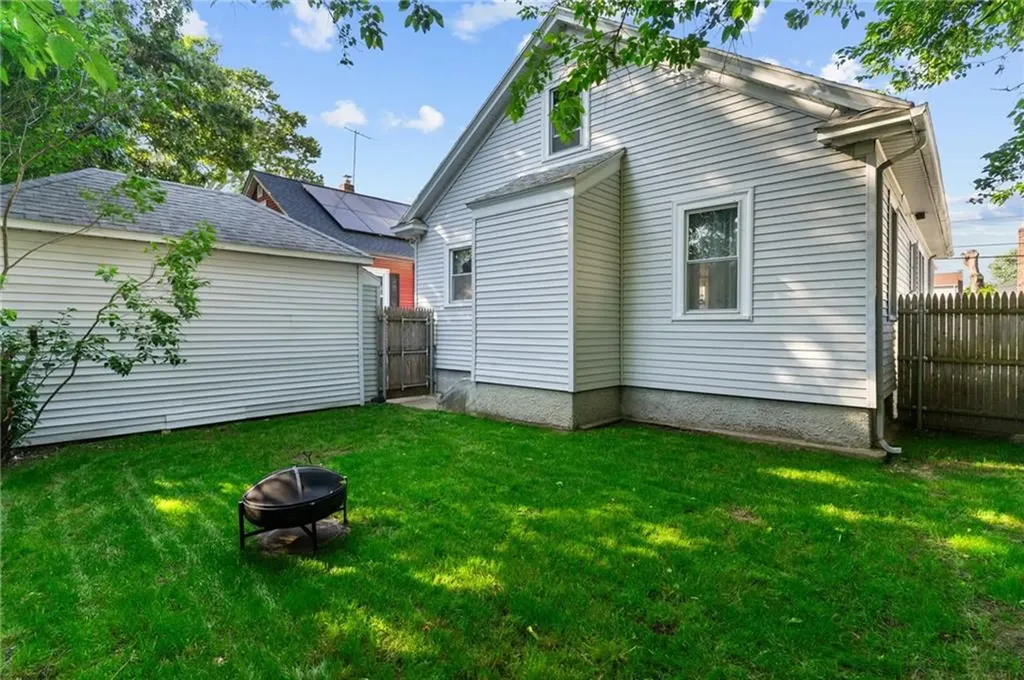 36 Ivanhoe Street Cranston RI 02910