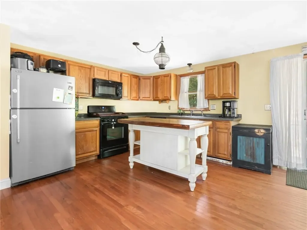 35 Black Walnut Drive Coventry RI 02816