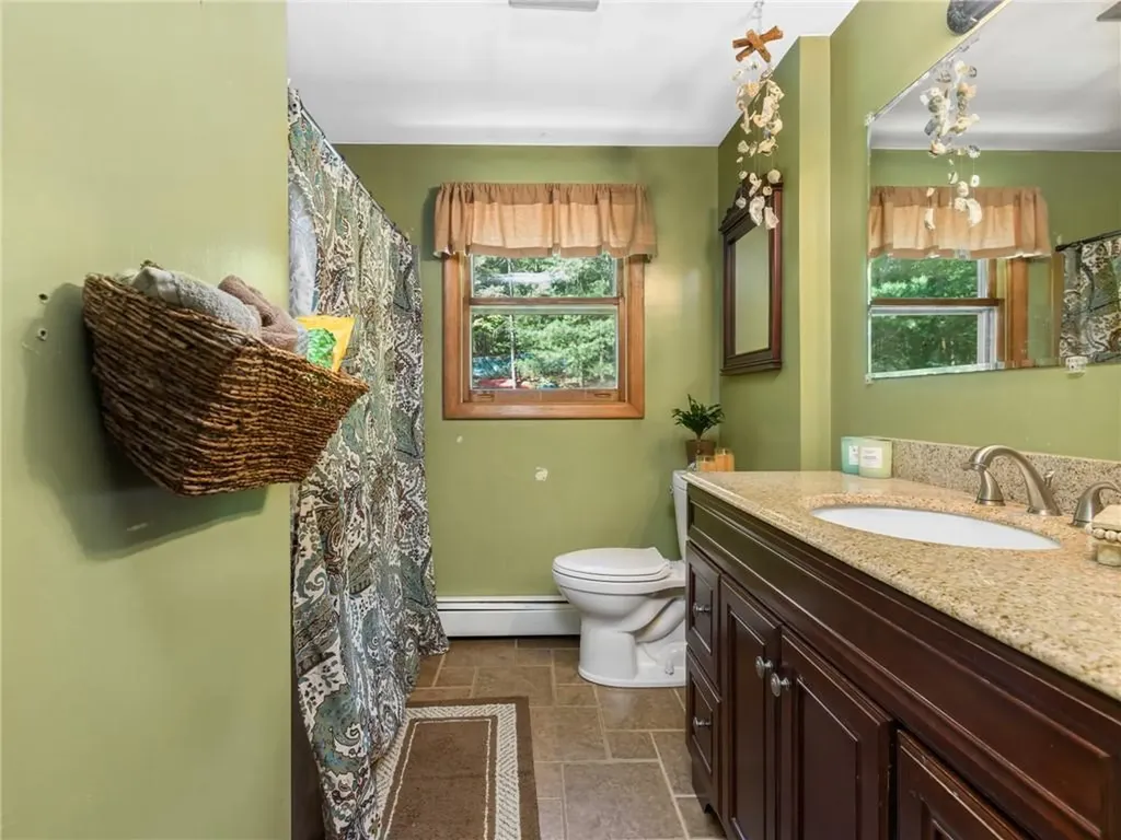 35 Black Walnut Drive Coventry RI 02816