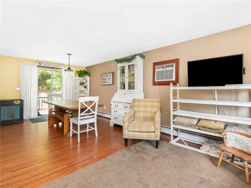 35 Black Walnut Drive Coventry RI 02816