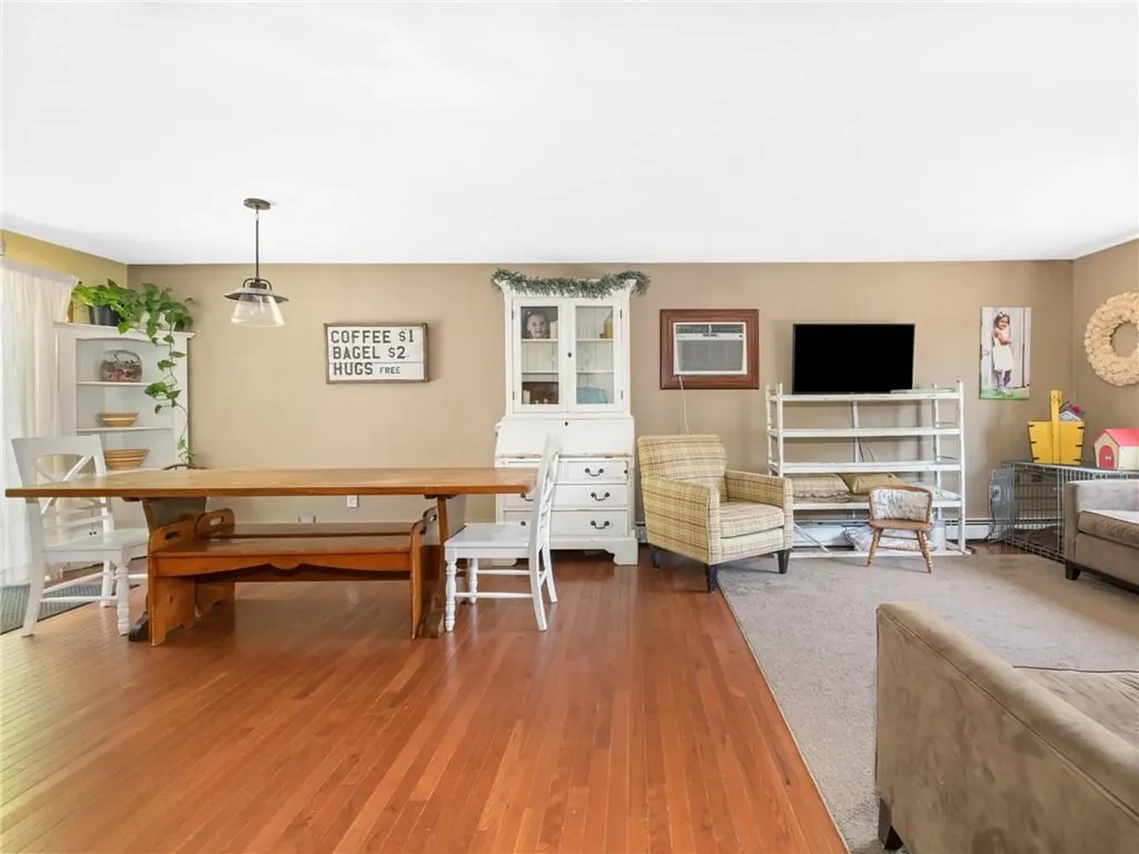 35 Black Walnut Drive Coventry RI 02816