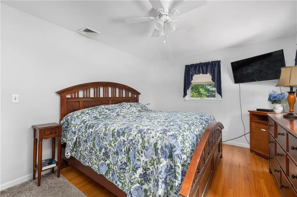 15 Laurel Lane Cumberland RI 02864