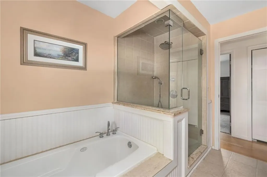 15 Laurel Lane Cumberland RI 02864