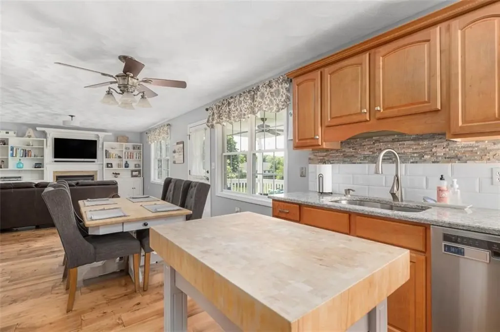 48 Angell Road Cumberland RI 02864